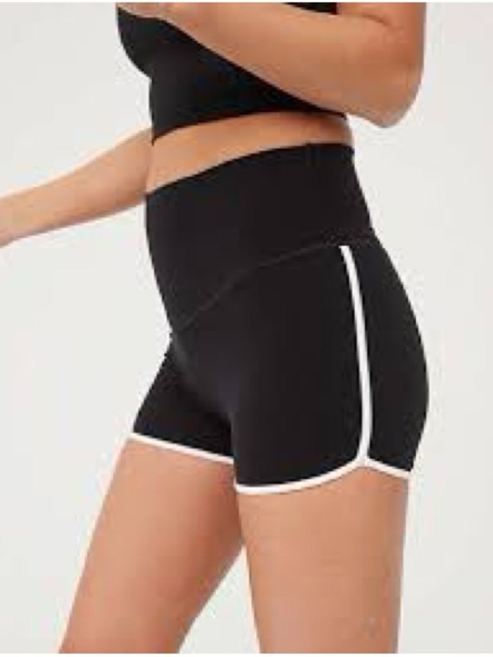 OFFLINE by Aerie The Hugger High Rise Bike Short